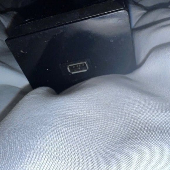 LG 2.0 Channel Sound Bar Speaker 160W Model NB2420A W/REMOTE - Picture 8 of 9